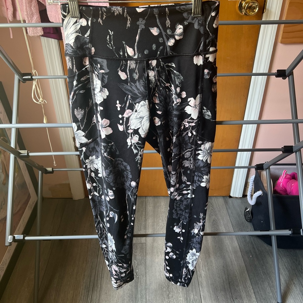 Floral Black and White Leggings Victoria secret